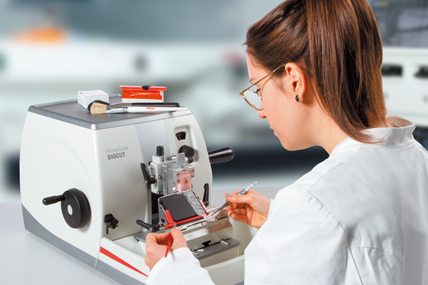 HistoCore BIOCUT 手動輪轉式切片機 